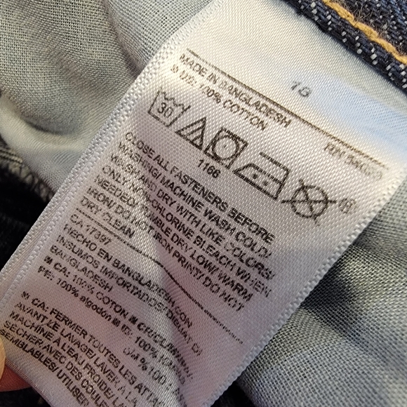 Old Navy Loose High-Rise  Destroyed 90's Straight Jeans Size 18 (33)* NWT! - Picture 14 of 17